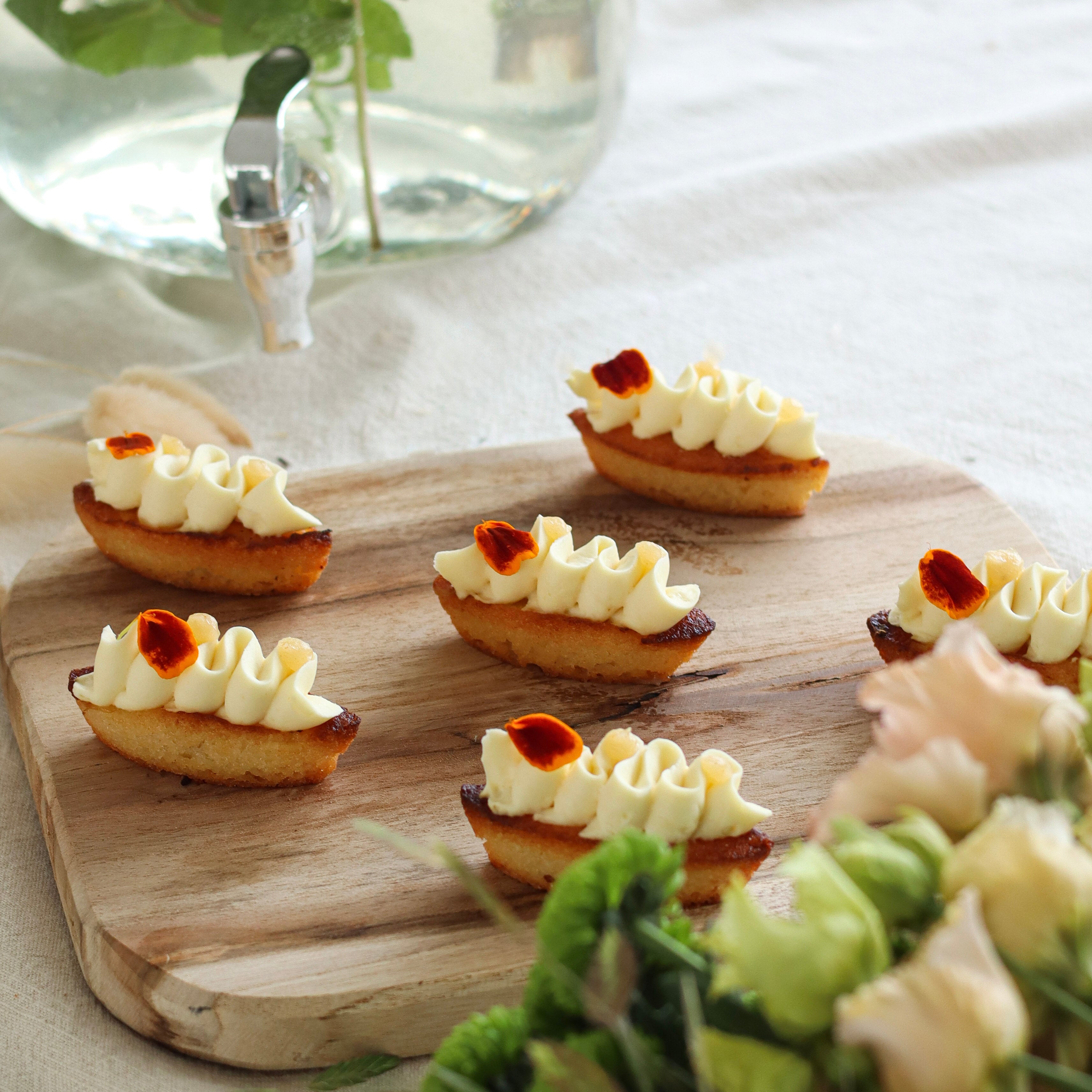 Le plateau de 20 financiers poire et cardamome